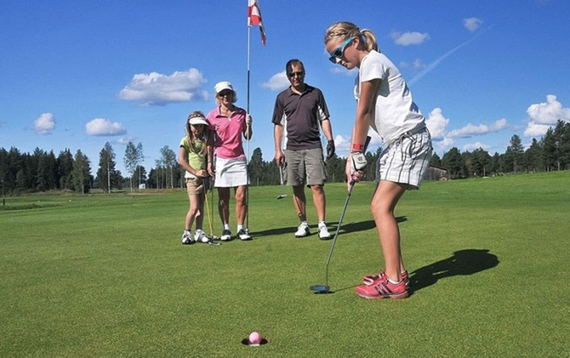 Những lợi ích của golf đối với trẻ em